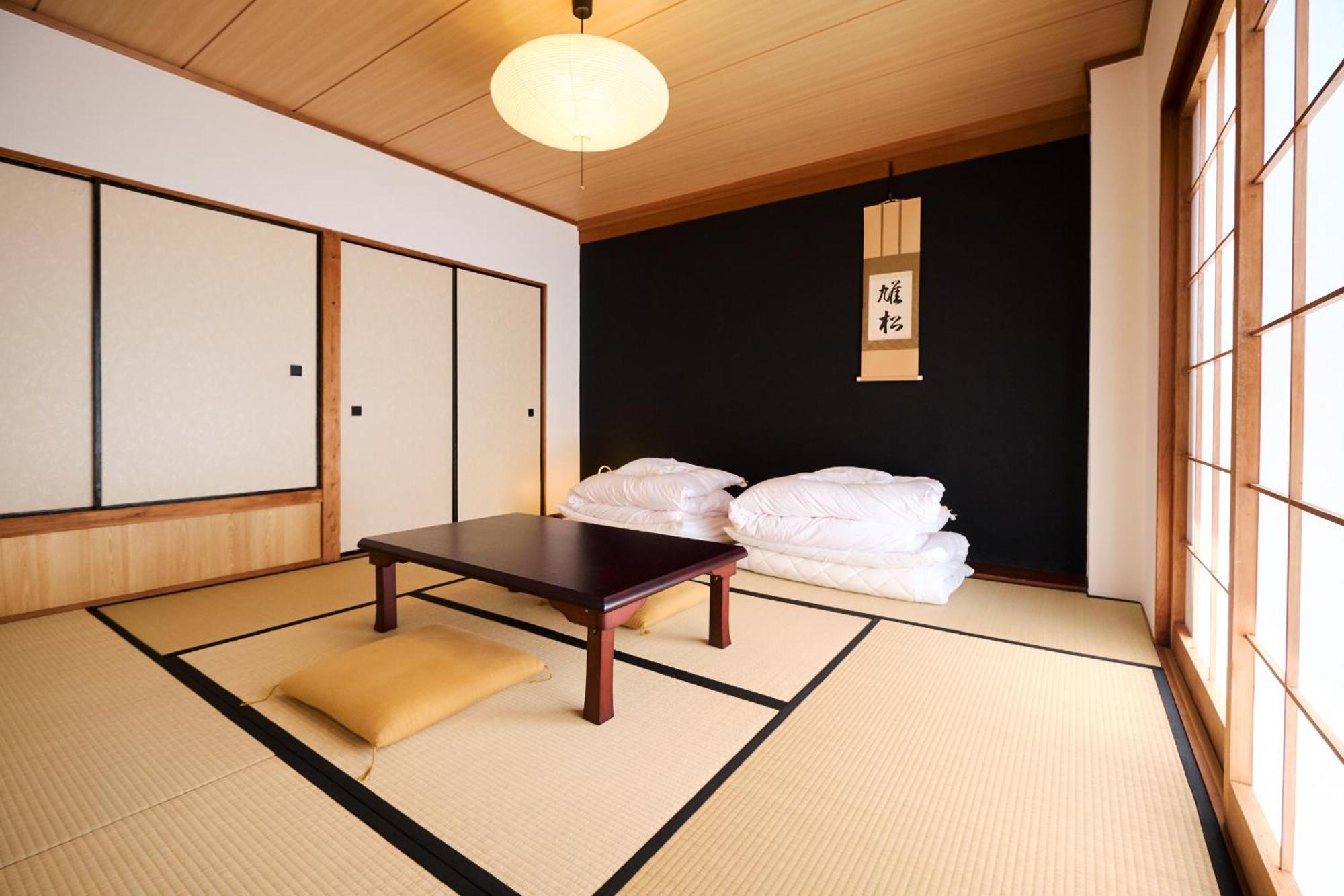 J-Hoppers Lake Biwa Guesthouse Otsu Room photo